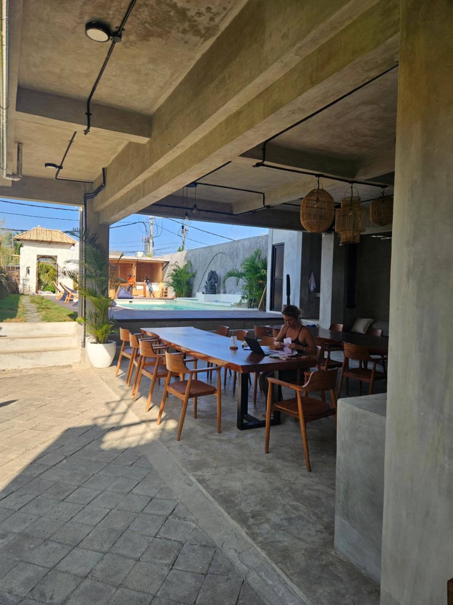 Hotel Salty Prana Retreat Center Uluwatu Exterior foto
