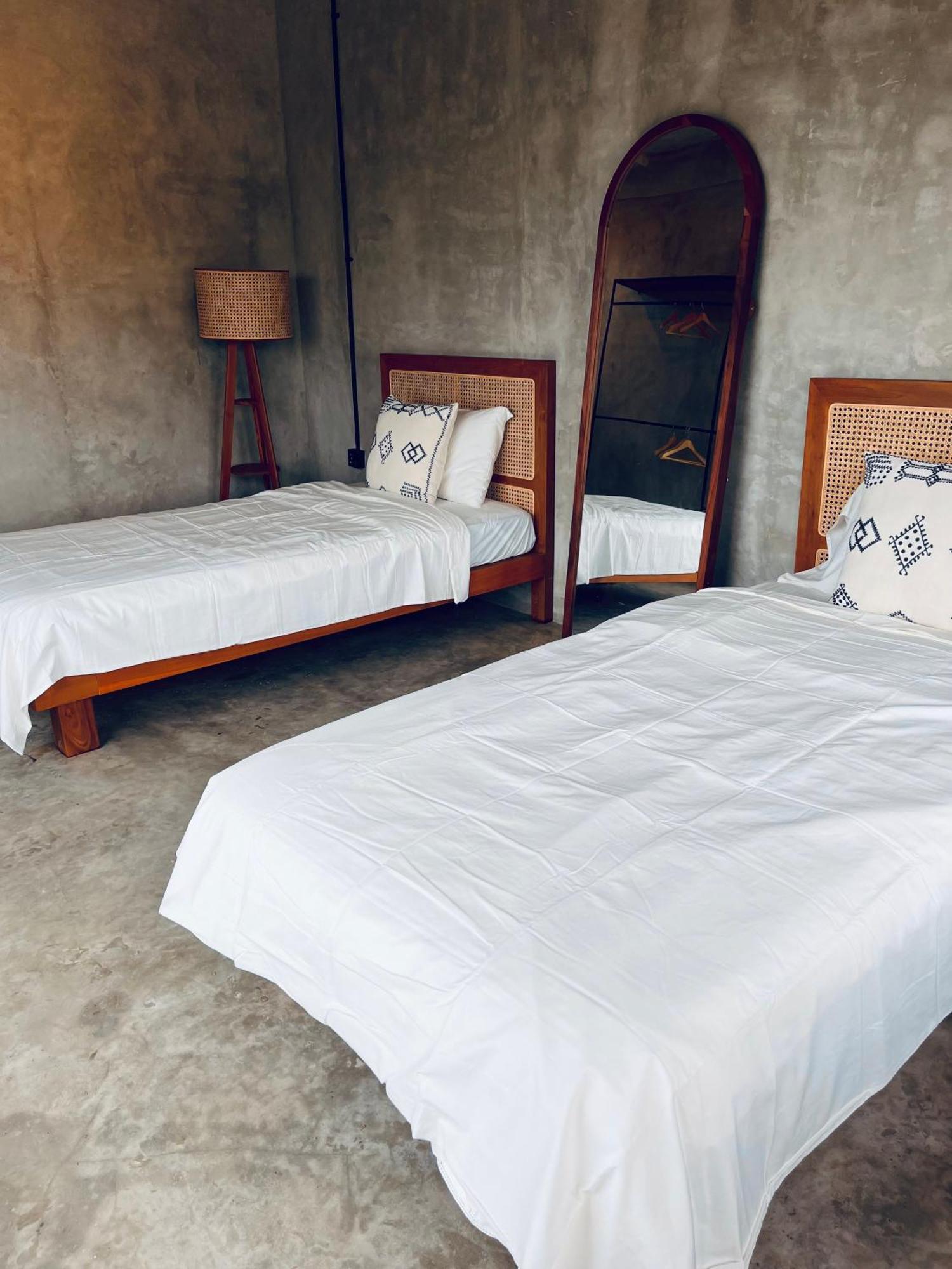 Hotel Salty Prana Retreat Center Uluwatu Exterior foto